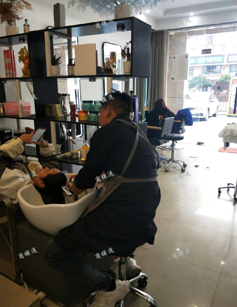 (转让) 美团会员卡都有，因股东欠外债转让，接手就可营业，诚意接手来