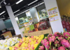 (转让) 馨港花园十字路口水果店转让，停车方便 行业不限