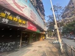 东湖区民德路沿街餐饮店对外转让，人流动大老城区