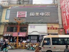 莲塘尚街一楼入口店铺转让，位置显眼可空转