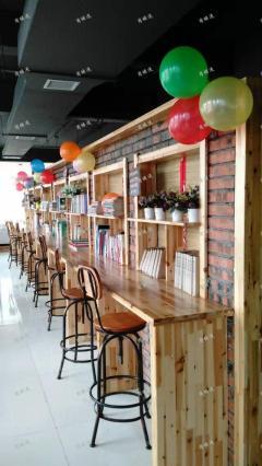 临淄桓公路学校旁烘焙店出租，位置优越，客源稳定