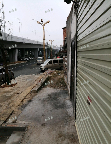 (出租) 自家私房，可适合各种行业经营使用，临街通便，装修自主。