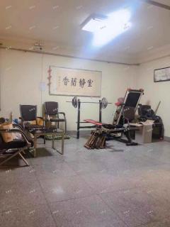 义乌茶城沿街精装修棋牌室带设备转让，有稳定老顾客