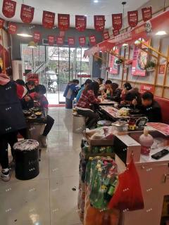 南昌县百货大楼餐饮店转让，周边商场医院商业街人流大大