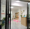 (转让) 小区内的一楼。旁边有超市有人流量