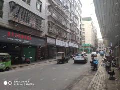 八一四大道空铺招租楼下95平有二室一厅另外租