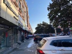 明清街沿街商铺整体转让，租金超值，可空转，无行业限制