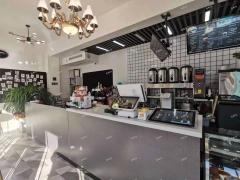 周村青年路新装修品牌咖啡馆带租转让，月入过万可空转