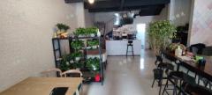 淄川师专大学商业街精装修火锅店转让，免租一年