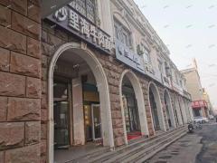 张店步行街北段成熟商圈旺铺出租，周边业态成熟，可做多行业