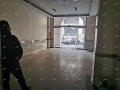 张店步行街北段成熟商圈旺铺出租，周边业态成熟，可做多行业
