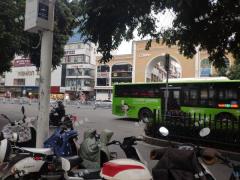 中联商城文清路临街两层双门面店铺招租