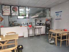 张店实验小学旁餐饮店转让，周边五个小区，可空转