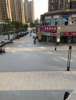 (出租) 地段好。2个小区正对门大门口