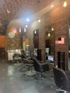 明清街精装修店铺出租，成熟商圈内，消费能力强