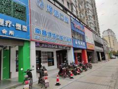 红谷滩洪翔园小区门口第二家店面转让旁边农贸市场
