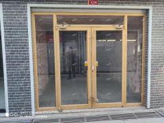 张店衣品汇服装旁新美食街火热招商中，外卖集中地