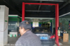 (出租) 之前是美容改装店里面部分设施可以保留，有卫生间
