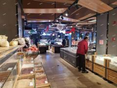 绳金塔旁鸿润生活超市转让，人流量大客源稳定可分租