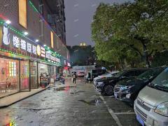 兆丰大厦楼下沿街餐饮店转让，临街地铁小区可空转