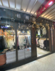 (转让) 店内自己装了空调9成新，商场进门第二家店，可以直接挂货营业。