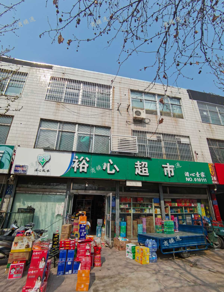 (出租) 出租开发区鲁泰大道南营南路商业街店铺