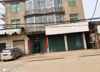 (出租) 该店面地理位置好，人流量大，停车方便，适合做餐饮，超市等