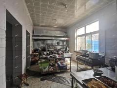 张店洪东小区北三大盆老菜馆整体转让，周边无大型饭店