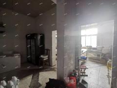 张店洪东小区北三大盆老菜馆整体转让，周边无大型饭店