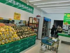 双小区临街精装修水果店转让，日营业额3000