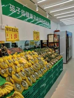 双小区临街精装修水果店转让，日营业额3000