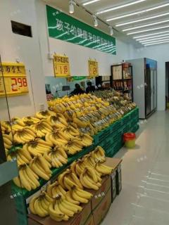双小区临街精装修水果店转让，日营业额3000