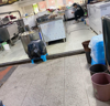 (转让) 现经营串串火锅店，同类型餐饮可直接营业，设施设备齐全！