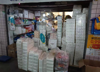 (转让) （速）巴南民主新村菜市场一次性用品店转让