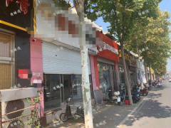 周村东门路上下两层空铺出租，位置明显，适合多种行业