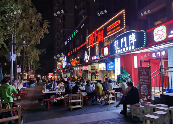 (转让) 20万人公zu房围绕 火锅串串转让餐饮中餐早餐店转让或转租