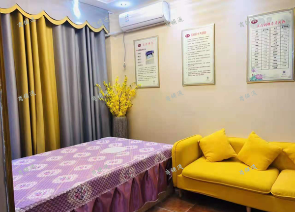 (转让) 自主经营，营业中，因为生娃儿