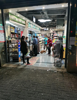 (转让) 小区大门口超市、低价门面转租，，。