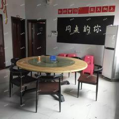 东华理工大学对面餐馆转让，周边小区工地都在客源稳定