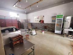 张店科苑便民市场内餐饮店带设备转让，外摆区大客源集中