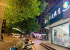 (转让) 新区鸿泰花园小区十字路口手机店空转，行业不限