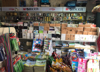 (转让) 店面位于进贤民和六小门口，面积100平方左右，主营文具，百货