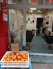 (转让) 本店位于兰花菜市场出入口，人流量大，门口还可以摆摊