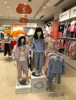 (转让) 本童装店经营中，因家里没人带小孩，诚心转让