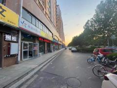 (出租) 位于黄金国际成熟社区商业街，位置好