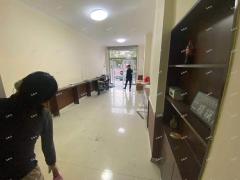 (出租) 位于黄金国际成熟社区商业街，位置好