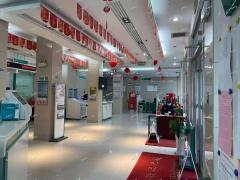 西湖孺子路原中国农业银行招租，面积大无行业限制