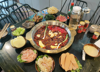 (转让) 餐饮一条街可以外摆， 目前经营的是火锅品类！