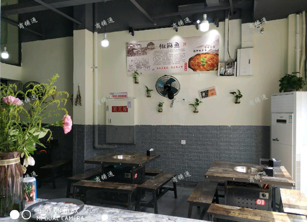 (转让) 餐饮一条街 门市低价转让带天然气   带店铺所有设施一起转