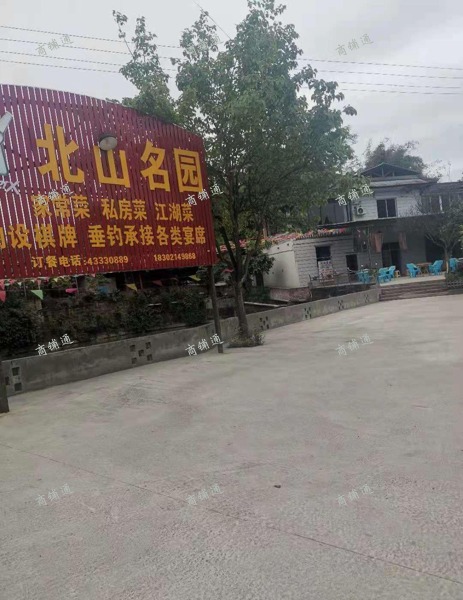 (转让) 北山石刻山顶，有池塘，外摆，停车场，容纳60桌，环境清幽